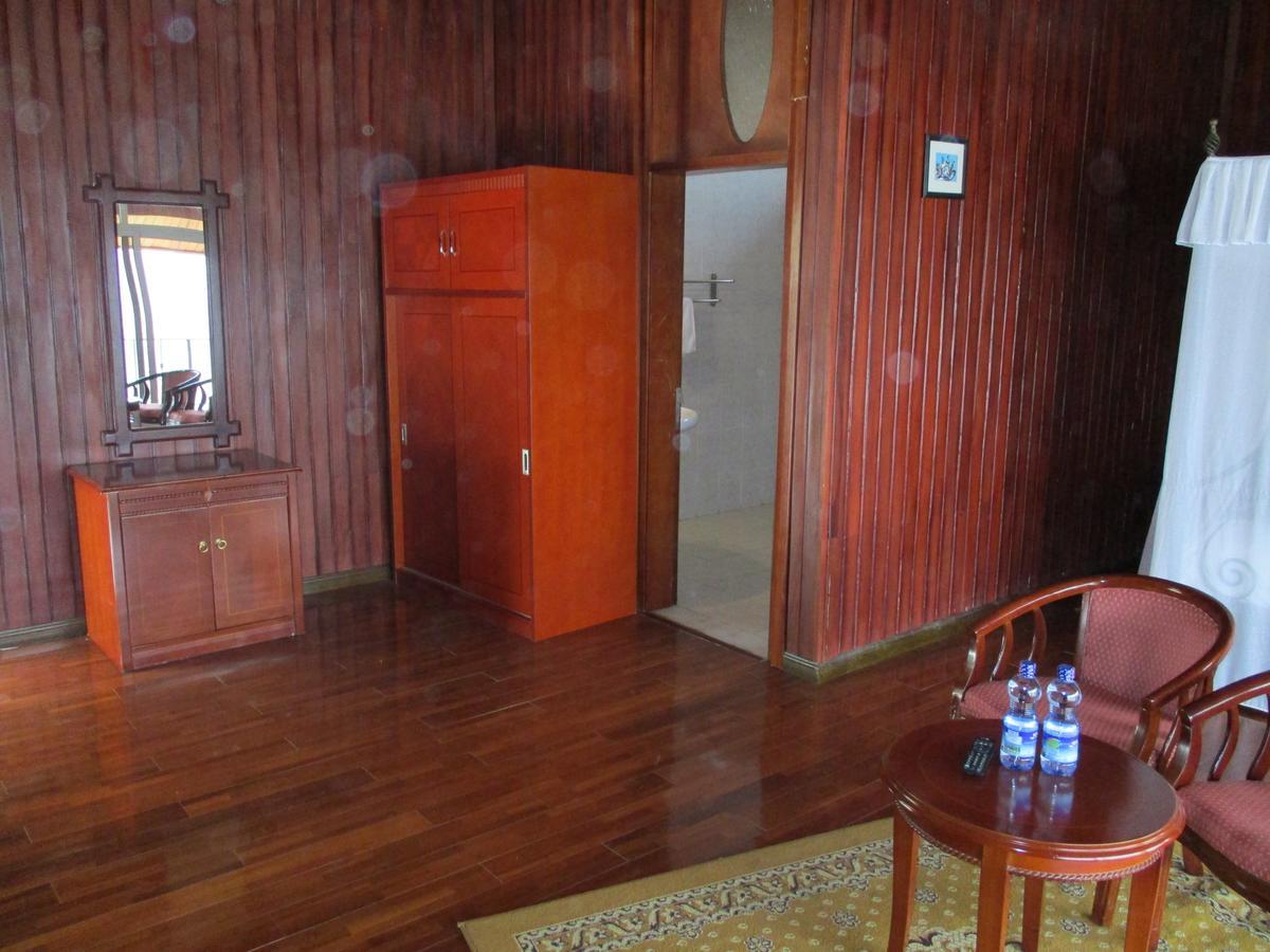 Asham Africa Hotel Bishoftu ภายนอก รูปภาพ